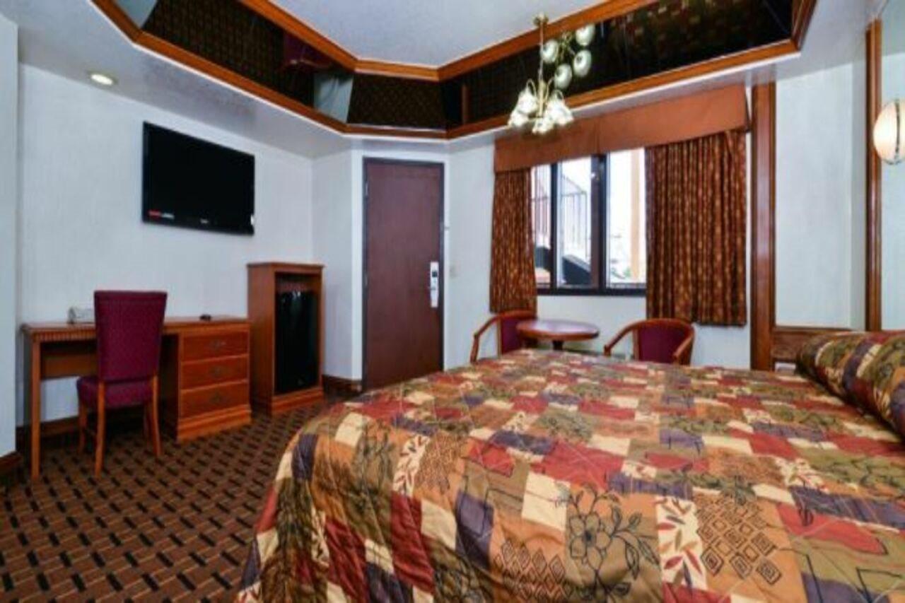 Americas Best Value Inn & Suites Los Angeles Downtown Sw Экстерьер фото