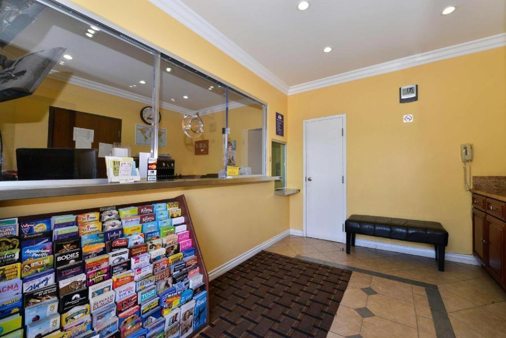 Americas Best Value Inn & Suites Los Angeles Downtown Sw Экстерьер фото