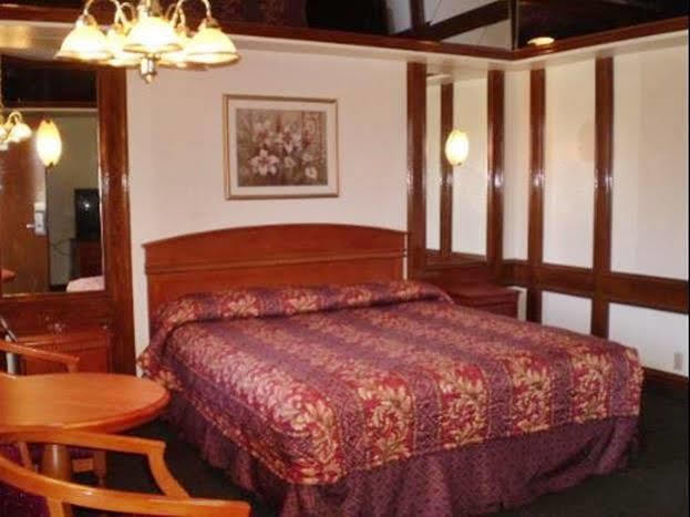 Americas Best Value Inn & Suites Los Angeles Downtown Sw Экстерьер фото